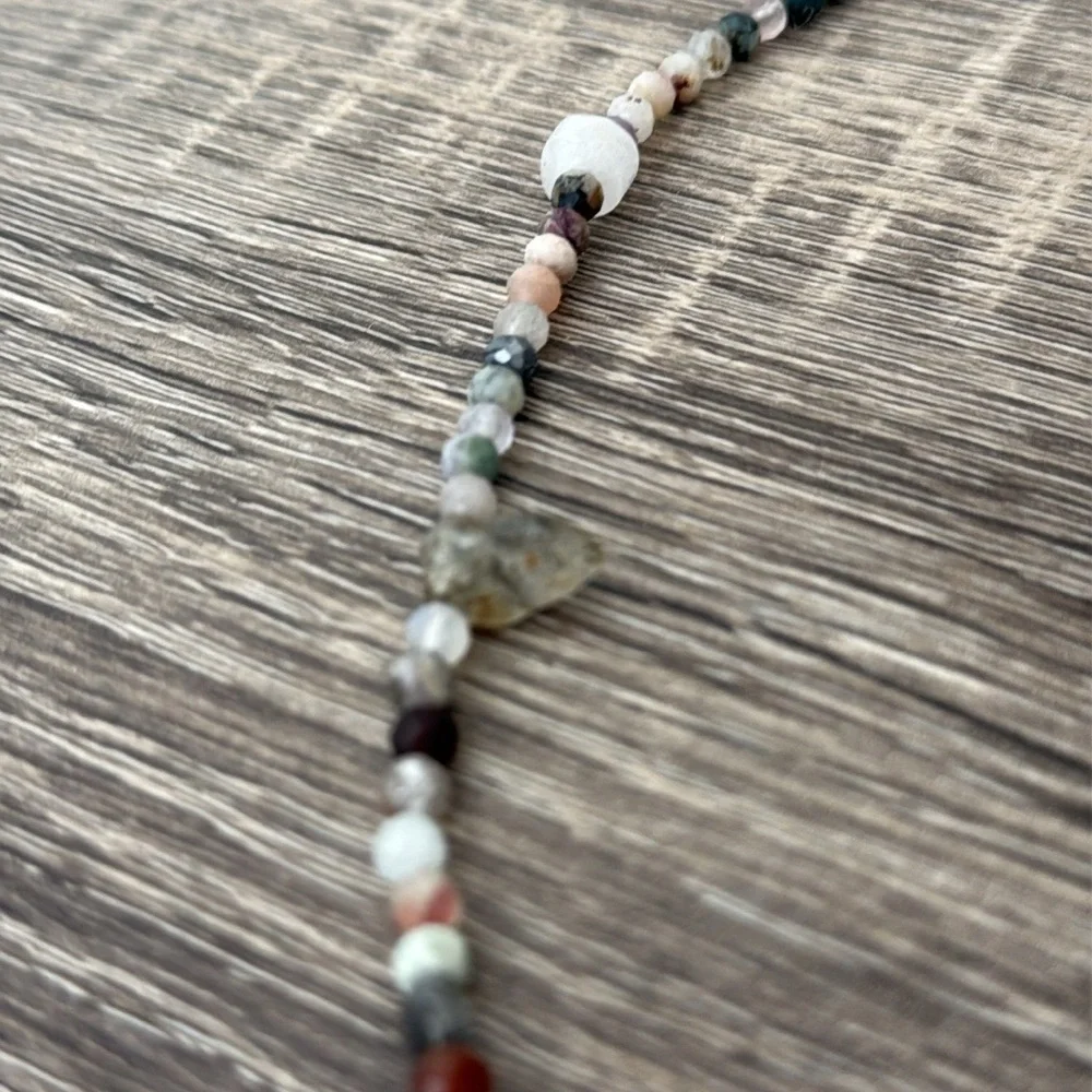 Hand Crafted elegant multigemstone